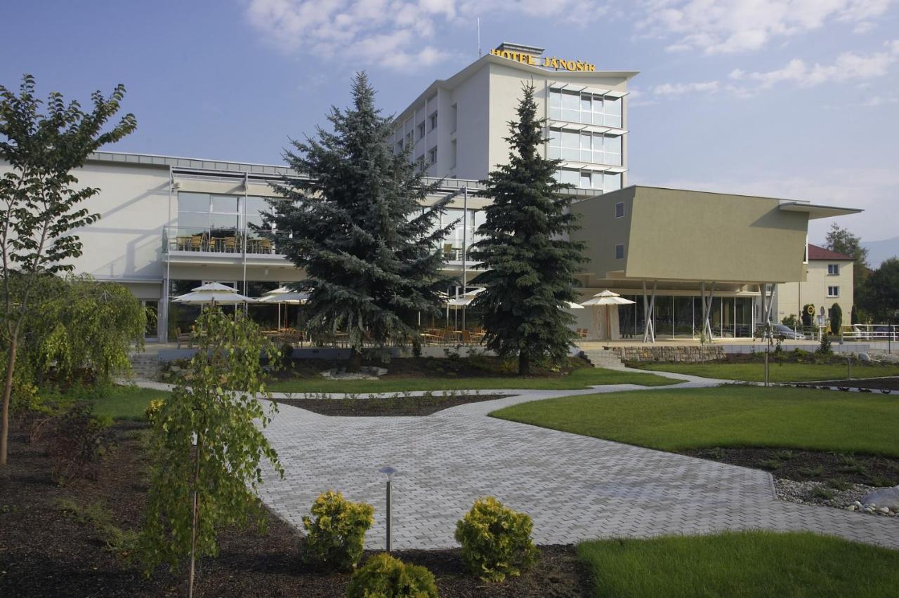 Hotel Janosik Liptovský Mikuláš Exterior foto